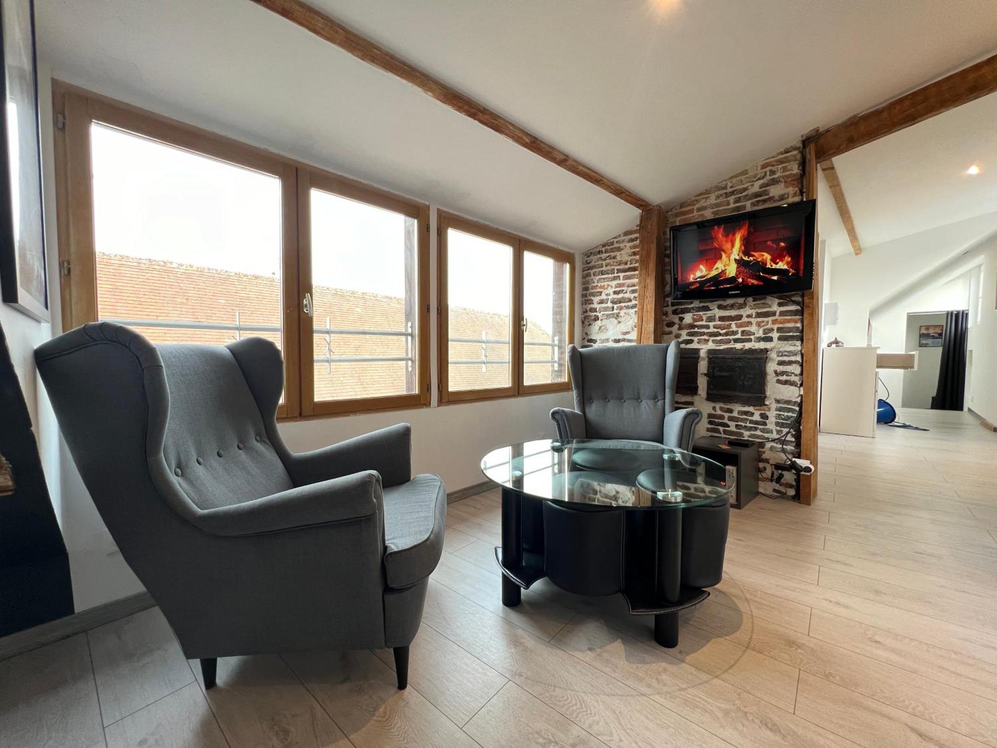 Bellevue Appartement Sous Les Toits Hypercentre Climatise Ντολ Εξωτερικό φωτογραφία